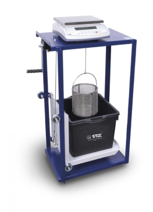 Distillateur d'eau 8 l/h avec réservoir - Smart Testing & Drilling  Equipments